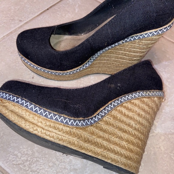 Black Wedges - Picture 7 of 12